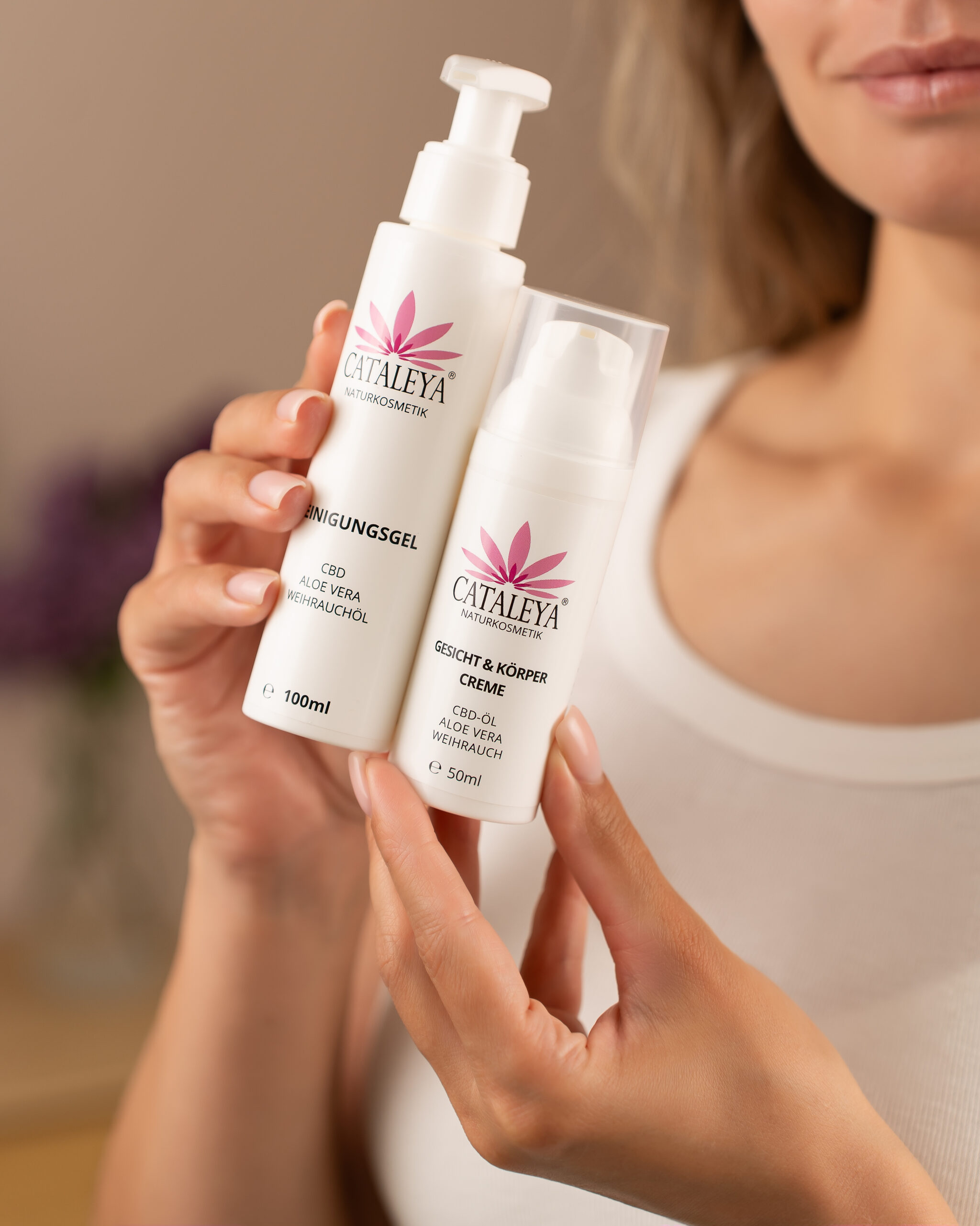 Naturkosmetik, Hanf, Aloe Vera, Wirkung, bio, wasser, wirkstoffe, rohstoffe, hanfcreme, CBD, Kosmetik, Reinigung, unreine Haut, Pickel, Akne, Fieberblasen, CBD, Creme, Kosmetikset, Weihrauch, Hanfsamen,