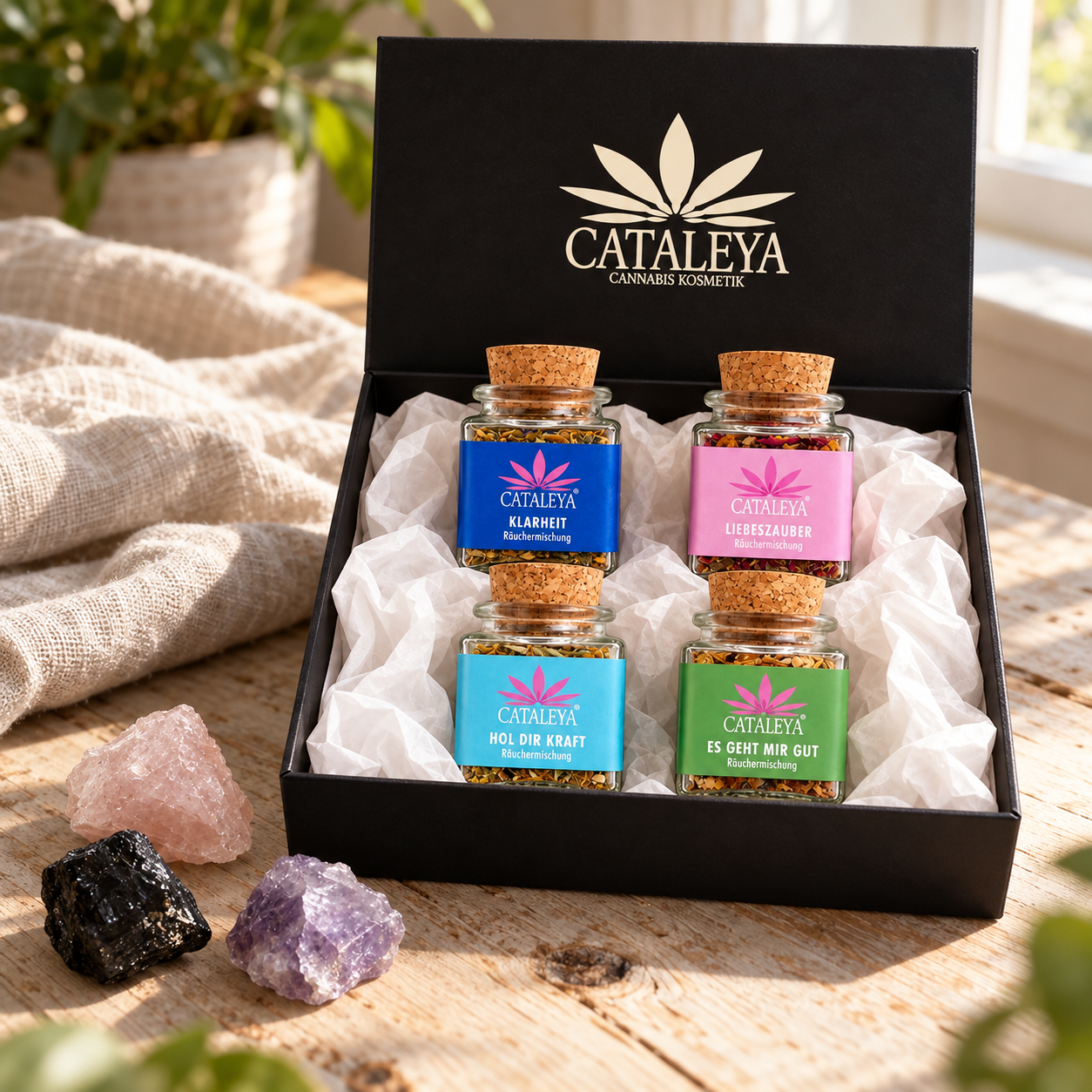 CATALEYA Ritualzeit Geschenkbox mit vier Räuchermischungen und drei Natursteinen in einer Wohnszene
